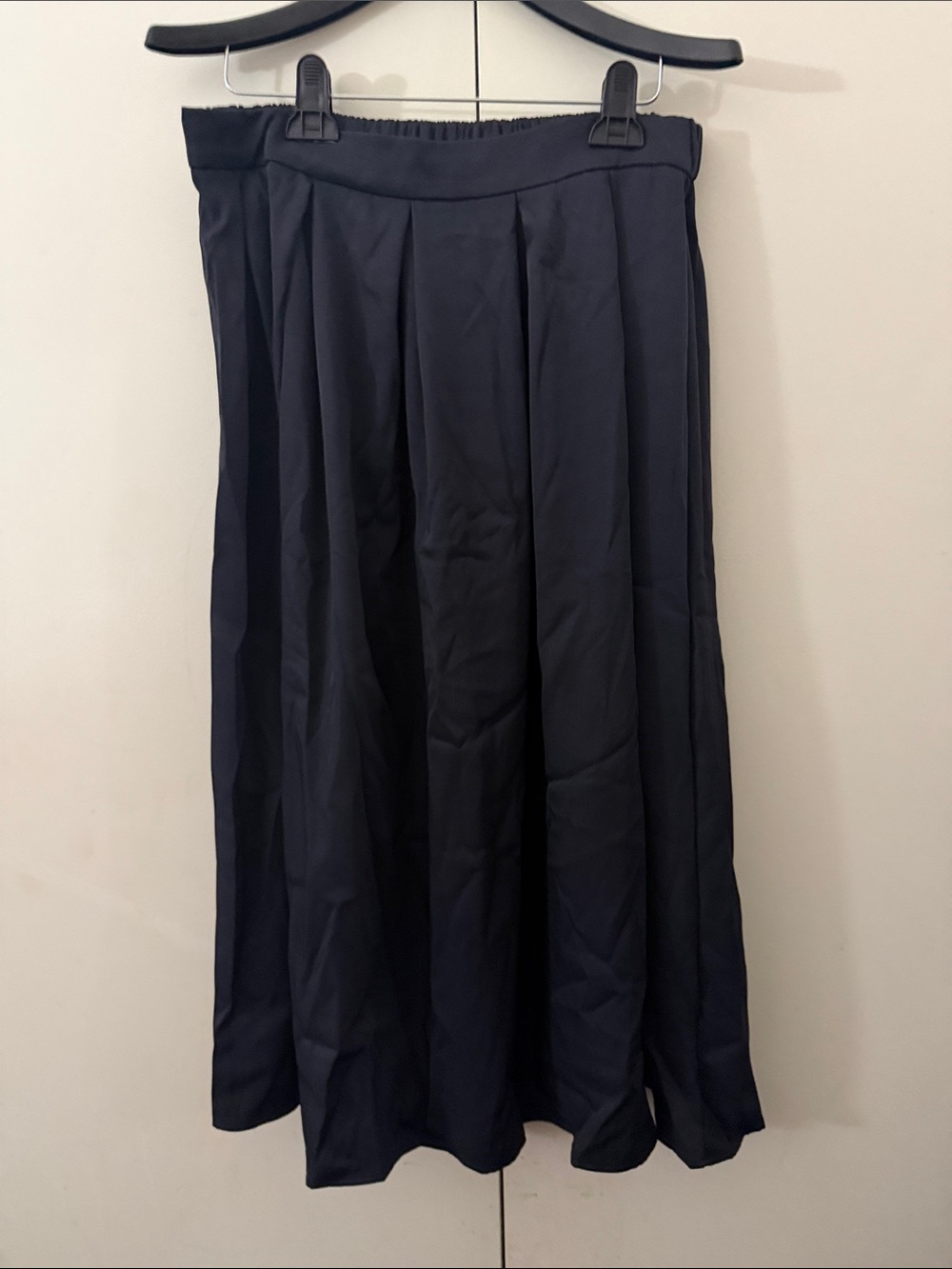 Women's Navy Pleated Midi Skirt